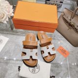 AAA+ HERMES CHYPRE SLIPPERS