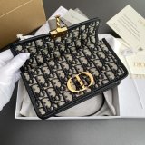 Top Dior 30 Montaigne East-West Bag with Chain