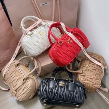 Shopping Top Grade 5BB142 Matelasse High Quality Luxury Miu Miu Online Fake Bag