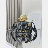Top Small 30 Montaigne Bag Blue Dior Oblique Jacquard