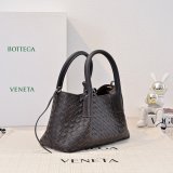 BOTTEGA VENETA 2025 Pinacoteca Handbag