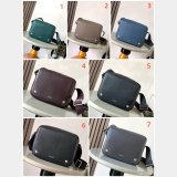 Loewe Pebble MESSENGER SMALL Bag