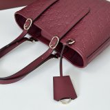 Gucci Top Quality 847456 GG Emblem Medium Tote Bag