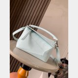 TOP Loewes Puzzle High Quality 24CM 9311 Bags