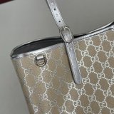 Best 815213 Gucci GG Emblem Large Tote Bag