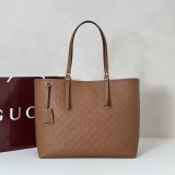 Gucci GG Emblem Large Tote Shoulder 847455 Bag