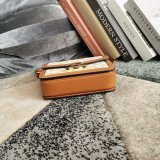 Celine Top Quality Triomphe Teen 18CM 188423 Knockoff Bag