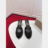 TOP Christian Louboutin Sandals