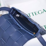 Top Quality Bottega Veneta Cassette Lambskin Crossbody Bag