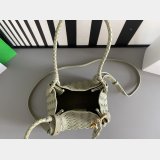 Top Quality BOTTEGA VENETA parachute Andiamo small size 796569