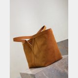 Top Yves Saint Laurent 817602 AAA Y Tote In Sudede Bags