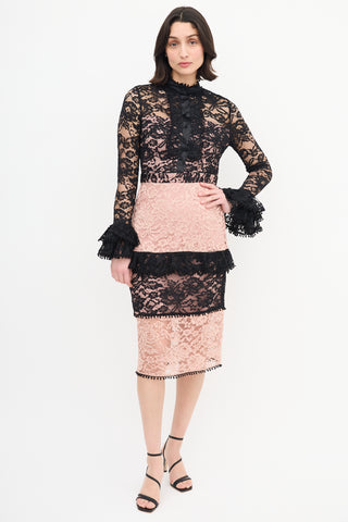 Alexis Black 
Pink Tiered Lace  Dress