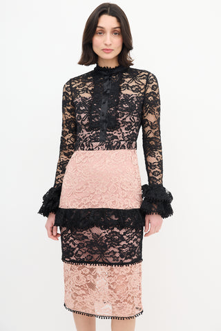 Alexis Black 
Pink Tiered Lace  Dress