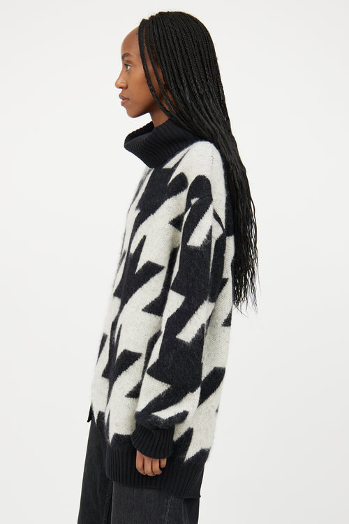 Alexander McQueen Black 
White Mohair Geometric Knit Turtleneck