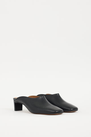 ATP Atelier Black Leather Alloro Mule