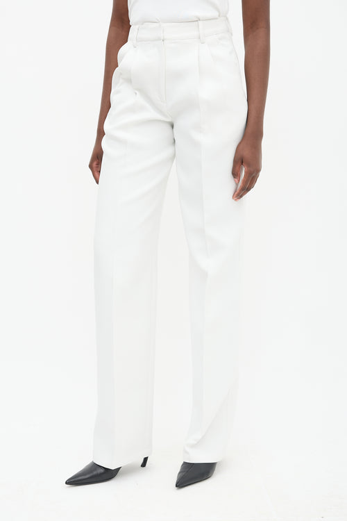 Aknvas White O
Connor Pleated Straight Leg Trouser