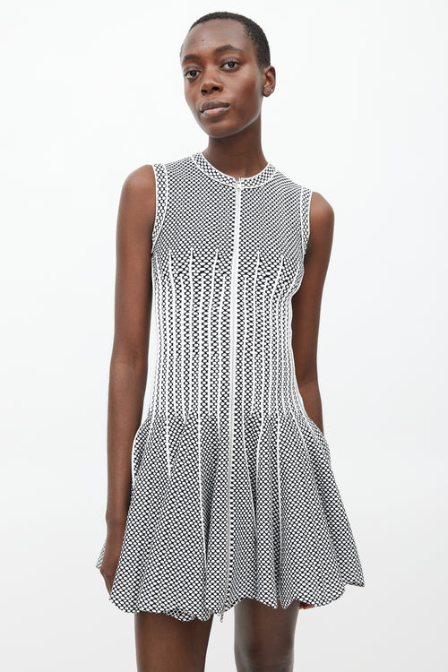 Alaïa Black 
White Knit Ribbed Dress