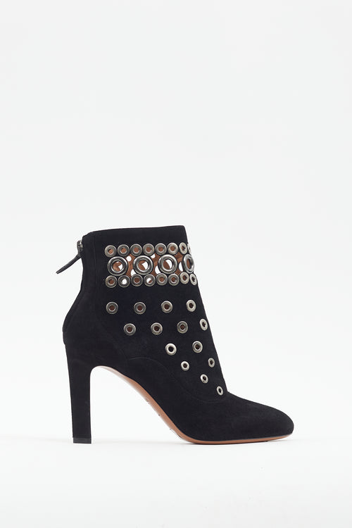 Alaïa Black 
Silver Grommet Boot