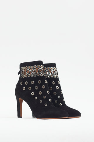 Alaïa Black 
Silver Grommet Boot