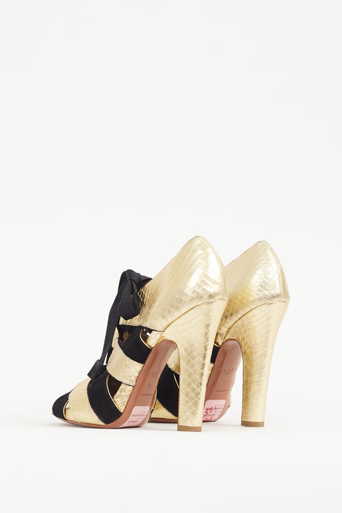 Alaïa Gold 
Black Textured Leather Lace Up Heel