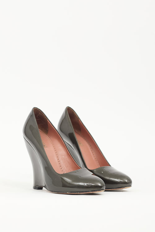 Alaïa Green Patent Leather Wedge Pump