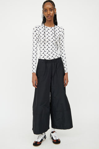 Alembika Black 
White Wide Leg Pant