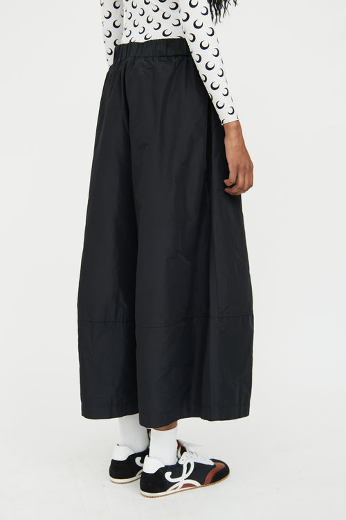 Alembika Black 
White Wide Leg Pant