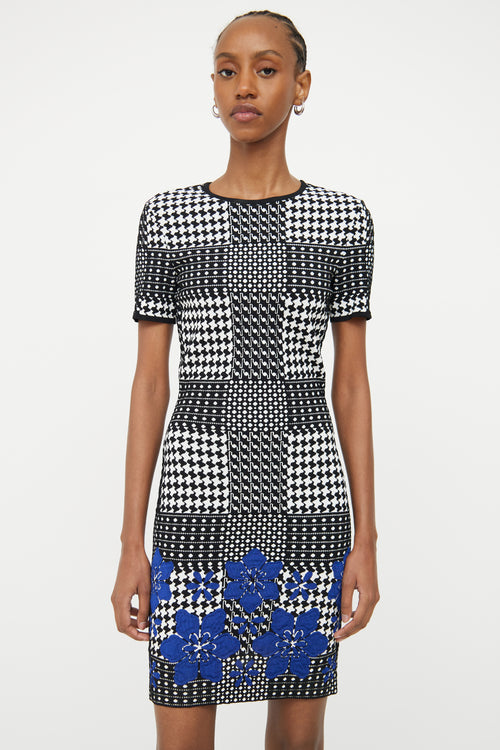 Alexander McQueen Black White 
Blue Short Sleeve Dress