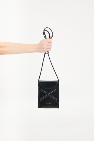 Alexander McQueen Leather The Curve Phone Bag