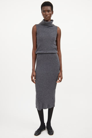 Alice + Olivia Dark Grey Wool Knit Ribbed Sweater Dress