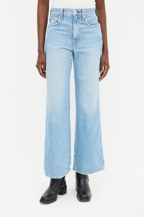 Amo Light Wash Frida Jeans