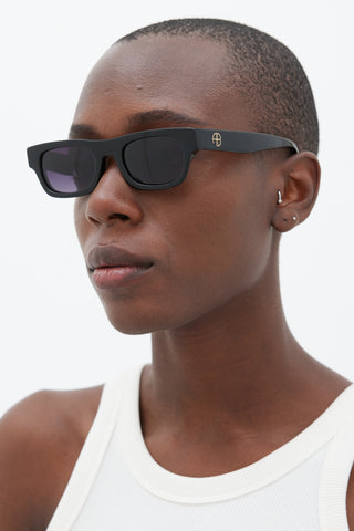 Anine Bing Black 
Gold Otis Rectangular Sunglasses