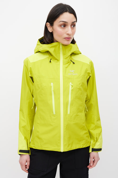 Arc
teryx Yellow Alpha SV Jacket