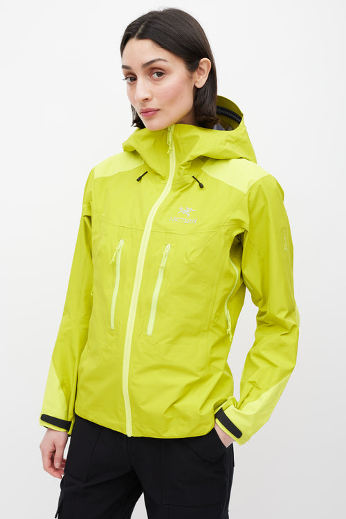 Arc
teryx Yellow Alpha SV Jacket