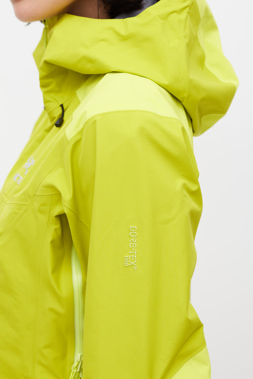 Arc
teryx Yellow Alpha SV Jacket