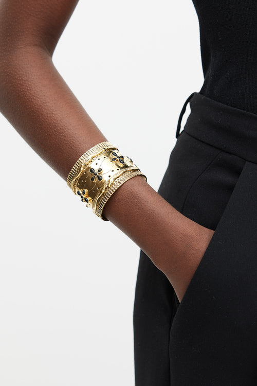 Aurelie Bidermann Gold 
Black Agate Floral Cheyenne Cuff Bracelet