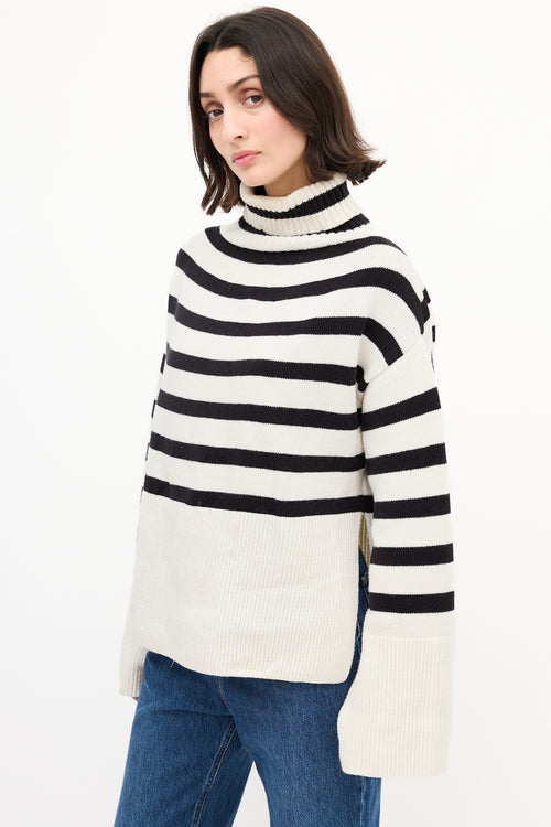 Birgitte Herskind White 
Black Striped Oliver Sweater