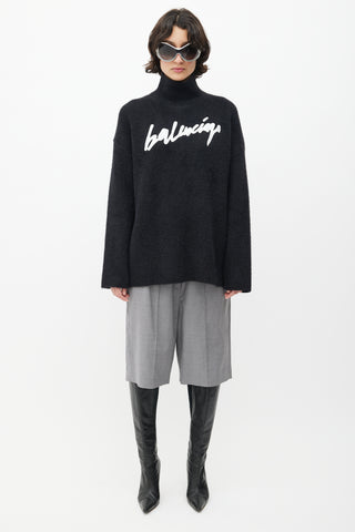 Balenciaga Black 
White Knit Logo Sweater