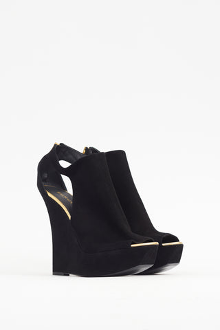 Balmain Black 
Gold Suede Amaya Platform Heel