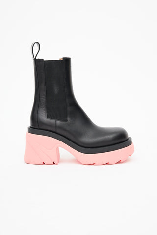 Bottega Veneta Black 
Pink Leather Flash Platform Chelsea Boot