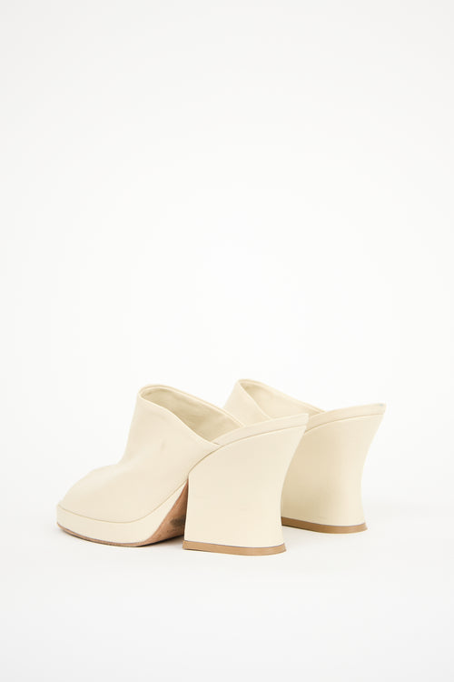 Bottega Veneta Cream Leather Stack Heeled Mule