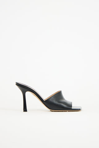 Bottega Veneta Black Leather Stretch Mule