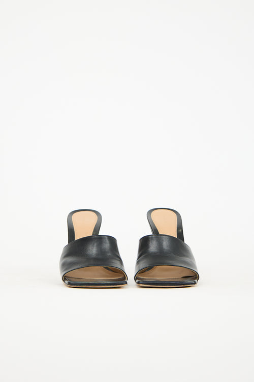 Bottega Veneta Black Leather Stretch Mule