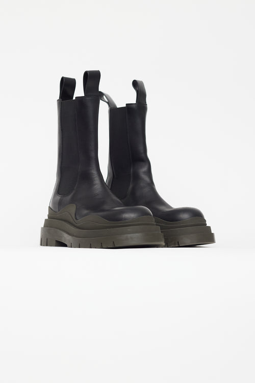 Bottega Veneta Black Leather Chelsea Tire Boot