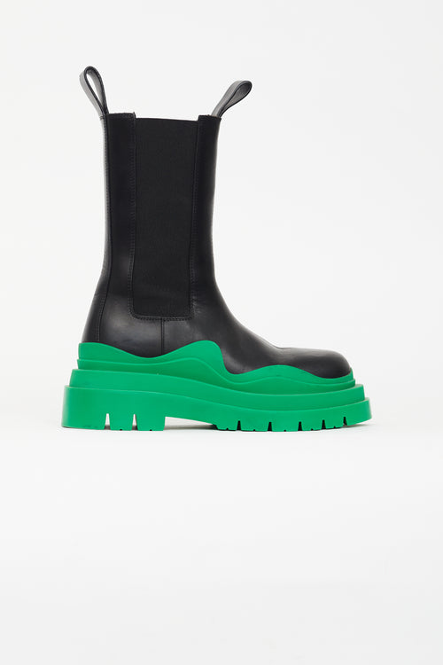 Bottega Veneta Black 
Green Tire Boot