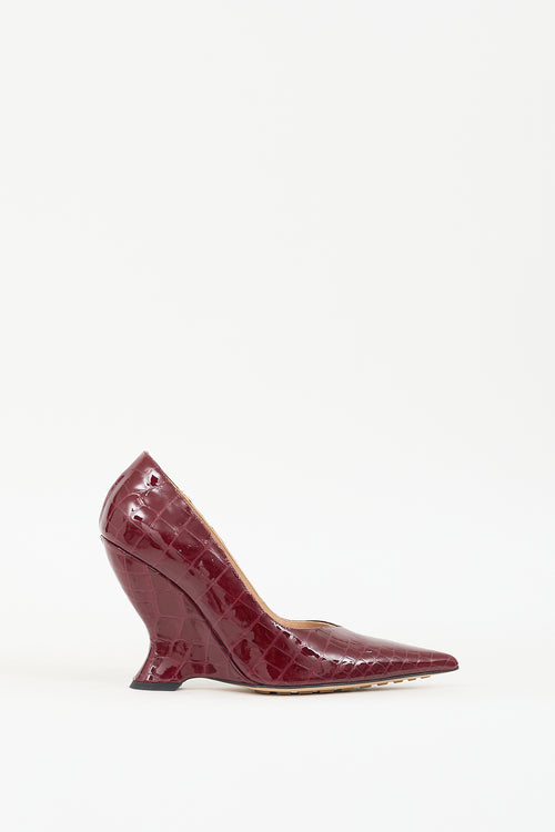 Bottega Veneta Burgundy Embossed Patent Leather Punta Wedge Pump