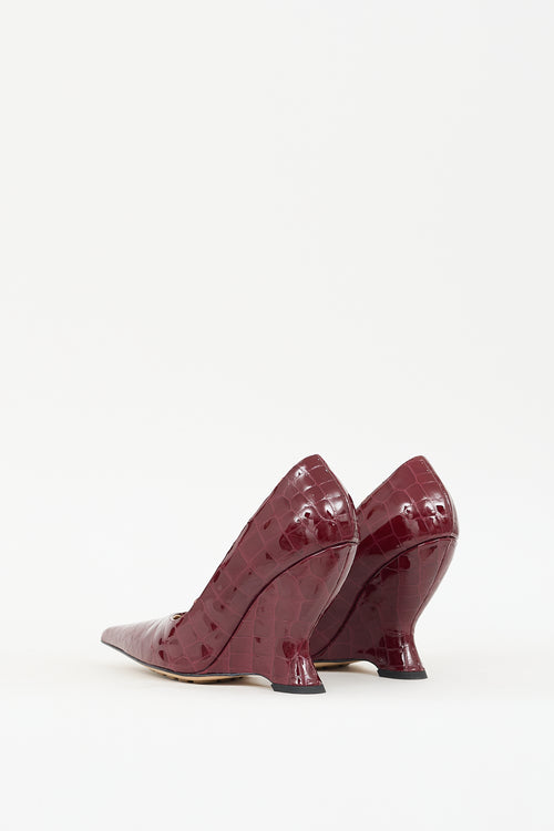 Bottega Veneta Burgundy Embossed Patent Leather Punta Wedge Pump