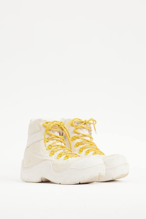 Bottega Veneta Cream 
Yellow Puddle Bomber Boot