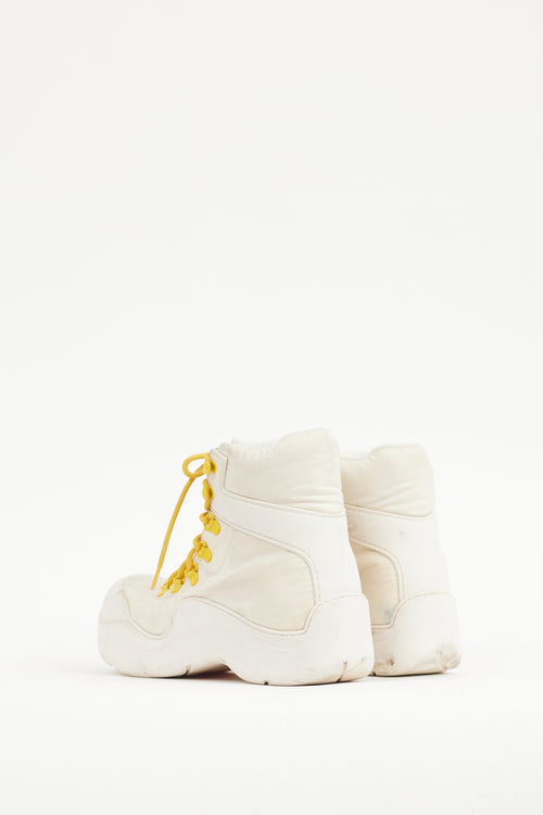 Bottega Veneta Cream 
Yellow Puddle Bomber Boot