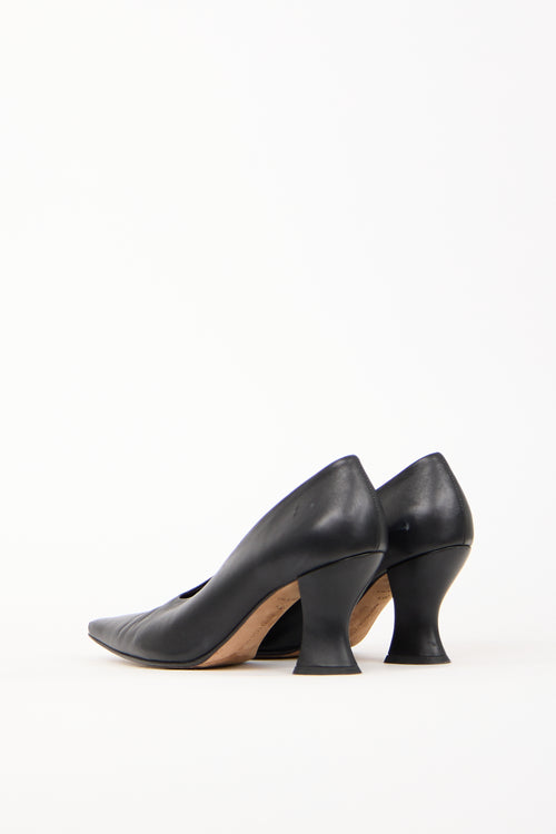 Bottega Veneta Black Leather Almond Pump